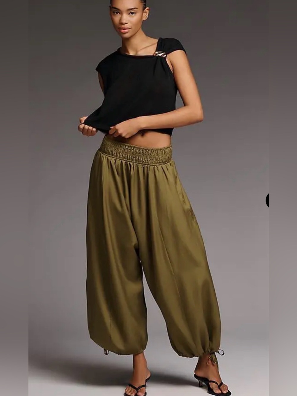 Anthropologie Olive Green Smocked Waist Balloon Harem Pants Boho Wide Leg Size S